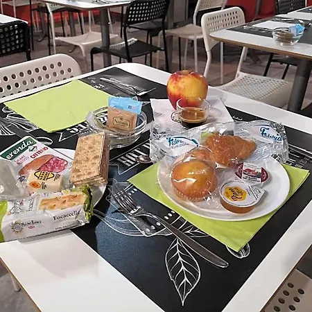 فندق سيلر 2*